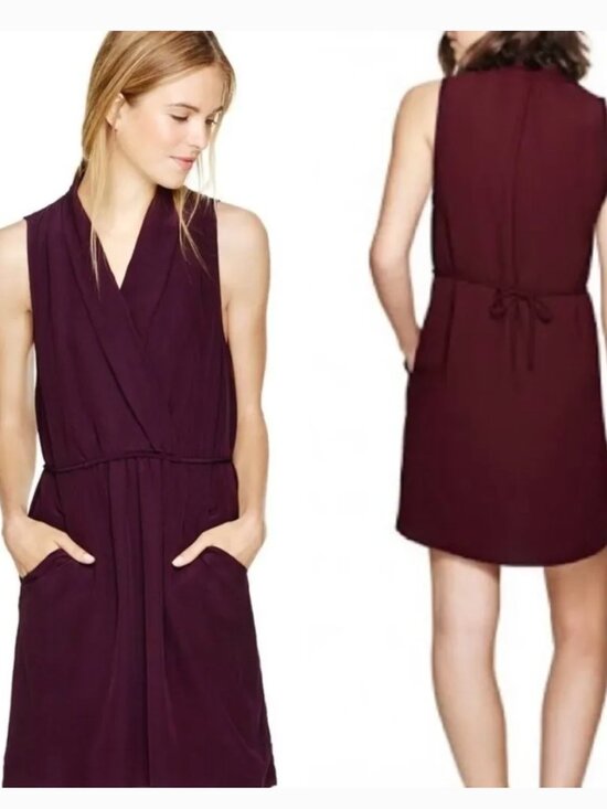 Aritzia Dresses & Skirts - Aritzia Wilfred Sabine Dress Purple Maroon Size Small